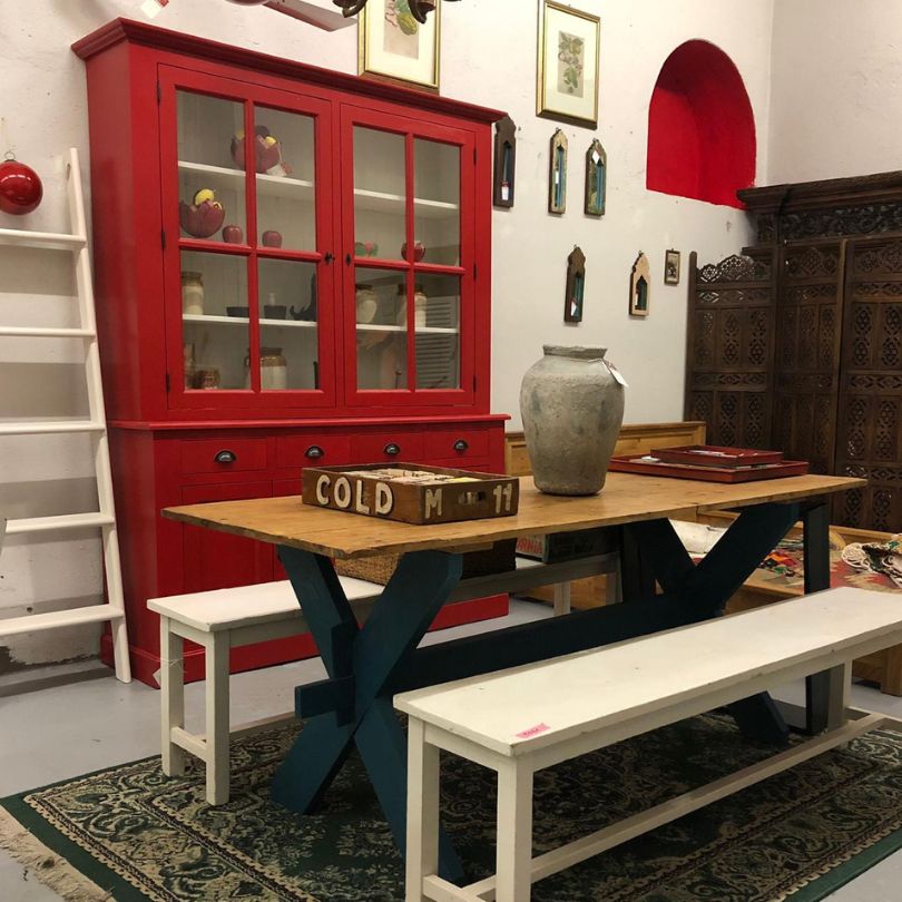 credenza country rossa